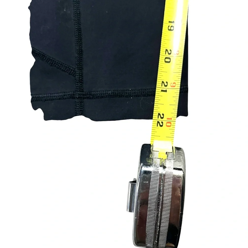 Lululemon Black Base Pace High-Rise Cropped Leggings 22" Size 4 - Picture 4 of 8